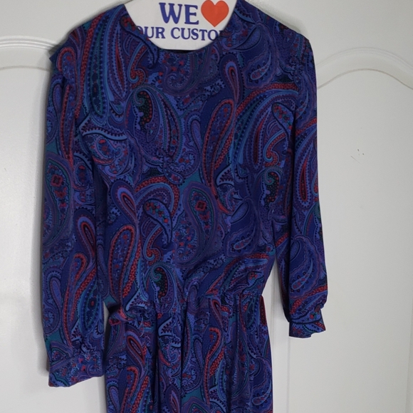 Long sleeve ,vintage dress, blue base with embroid - Picture 2 of 4